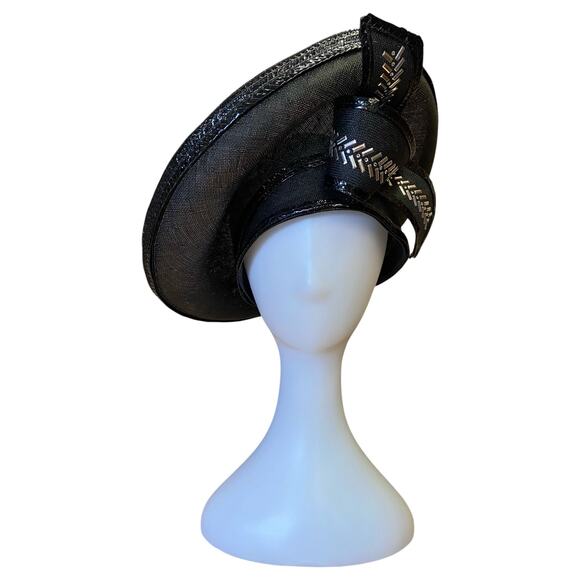 1980s Black Sculptural Straw Hat – Dramatic Sweep w/ Rhinestone & Metal Detail main image 7